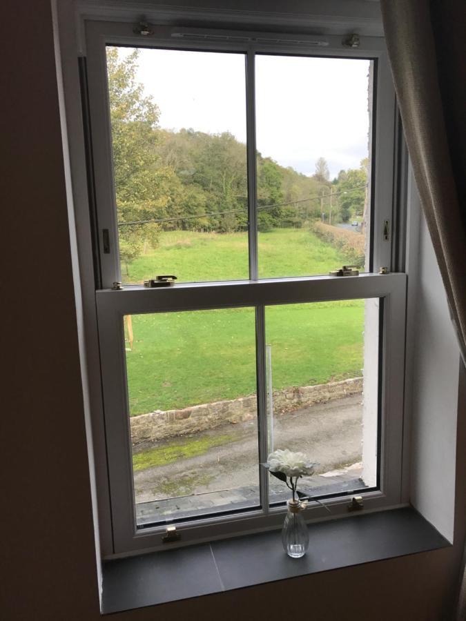 Bed and Breakfast Rheolau Arms à Swansea Extérieur photo